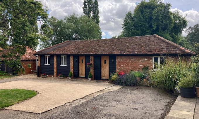 Bedford House | Upper Wood End Farm Holiday Cottages