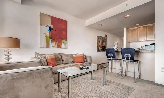 East Cambridge Apartment | Upscale 1BR Apartment | Kitchen |Washer in-unit | Cambridge | by GLS