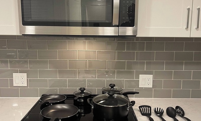 Vernon Condo | Upscale Downtown LA 1- Bedroom
