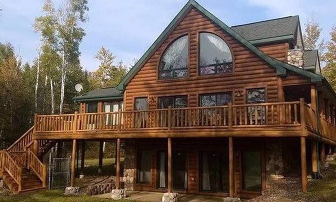 Phillips House | Upscale Lake Home on Beautiful 915 Acre Solberg Lake, Phillips WI