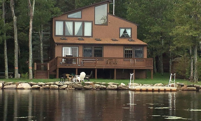 Pocono Summit House | Upscale Lakefront Vacation in the Heart of the Poconos