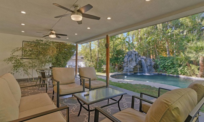 Bakersfield House | Upscale, tranquil, modern oasis: Amazing pool and spa