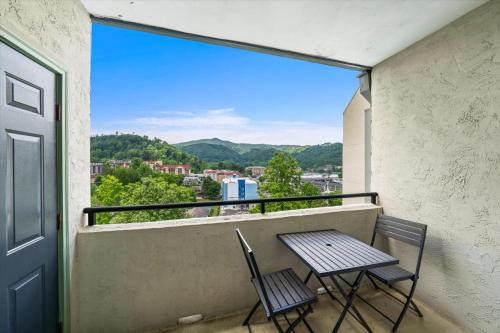 Gatlinburg House | Uptown Gatlinburg Getaway