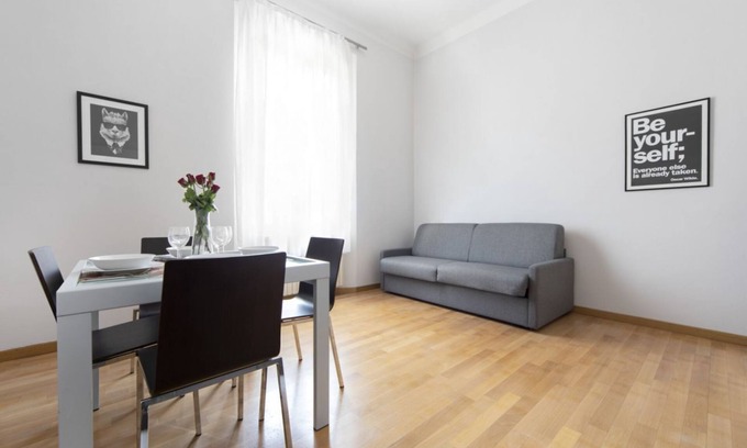 Historic Center Apartment | UR-NEST Marconi 5, Gorgeous and spacious one bedroom apartment