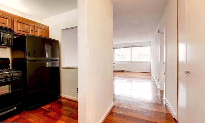Friendship Village Condo | Urban, 1 Bedroom Unit in Downtown Chevy Chase MD, for minimum 6 months rent term
