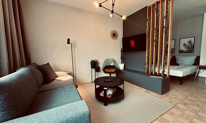 Kortumpark Apartment | Urban Jungle 4P Studio + Parking