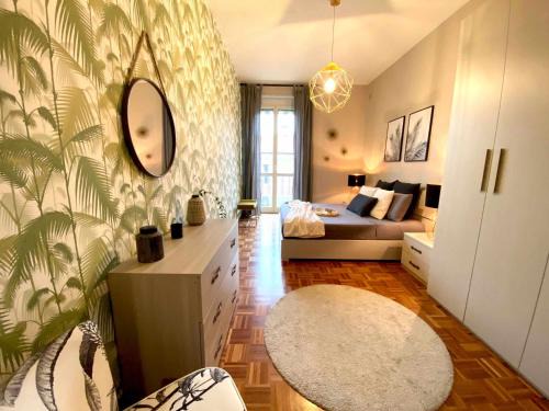 Cit Turin Apartment | Urban Jungle apt - Self Check-in, Metro, Train