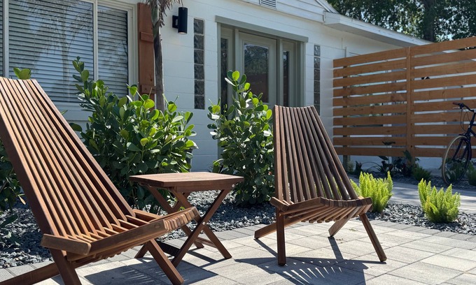 College Park House | URBAN OASIS: Dog Friendly - Bungalow Retreat - Downtown Orlando
