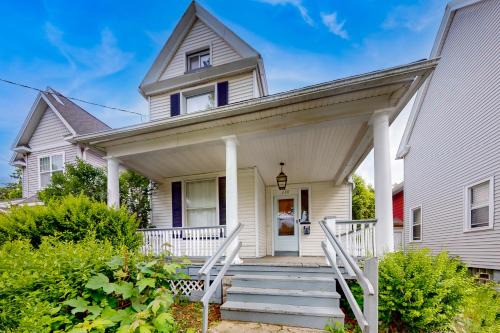 Downtown Rochester House | Urban Oasis