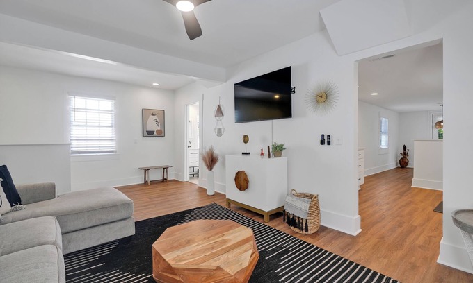 Wilmington Apartment | Urban Oasis