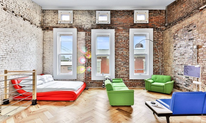 Shelbyville Apartment | Urban studio in downtown Shelbyville in the heart of the Bourbon trail
