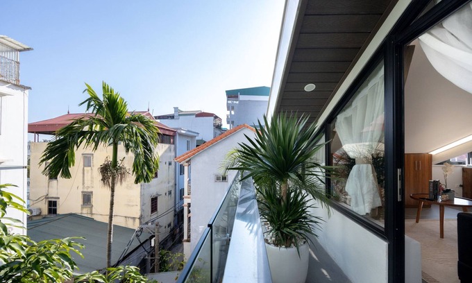 Nhat Tan Apartment | Urchin Apartment