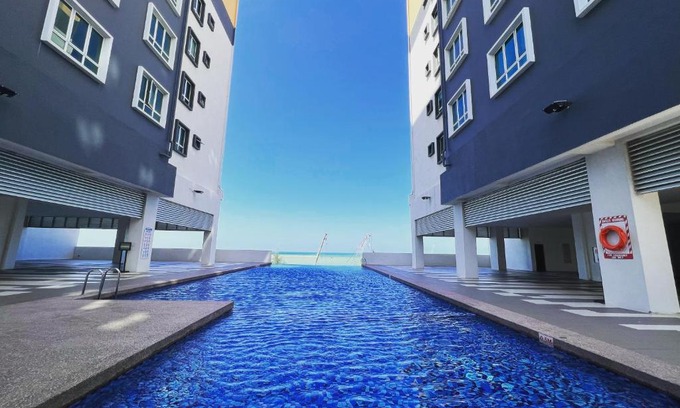 Kampung Tanjung Kapur Apartment | Ureshii Homestay Ladang Tanjung Kuala Terengganu with POOL