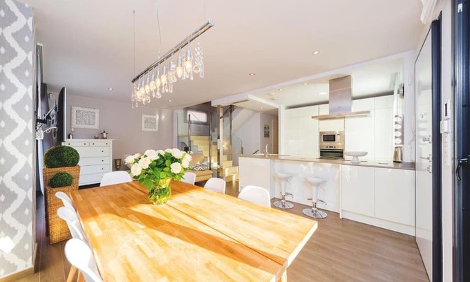 Torrevieja Villa | Urocza nowoczesna willa z basenem w Torrevieja, spokojna okolica Aqua Nuevas