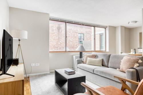 Upper West Side Apartment | UWS 1br w gym sun terrace nr Central Park NYC-713