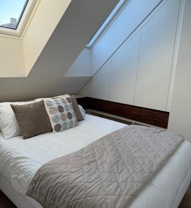 Neuchatel Apartment | V&V Sunrise