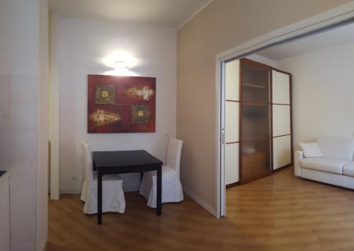 Novara Apartment | V12 Apartments - Alfieri 2A