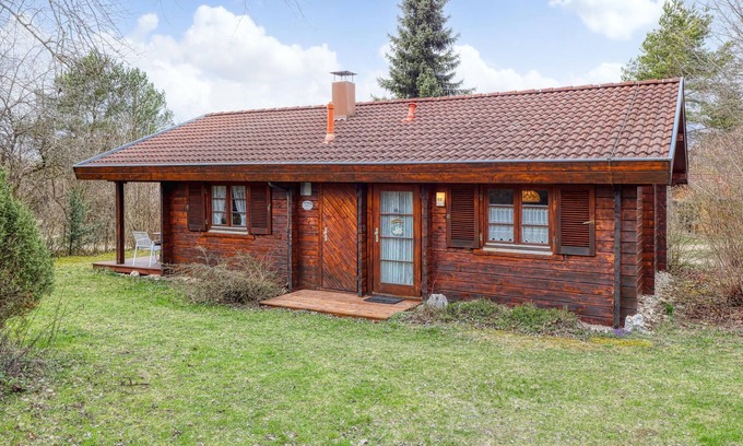Hayingen House | Vacation and relaxation in nature in your cozy wooden house in the vacation park Lauterdörfle.
