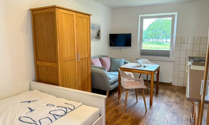 Gelbensande Apartment | Vacation apartment Klein - Vacation in the countryside