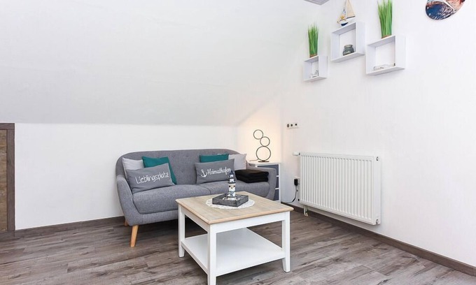 Neuharlingersiel Apartment | Vacation apartment/apartment for 3 guests with 38m² in Neuharlingersiel (145343)