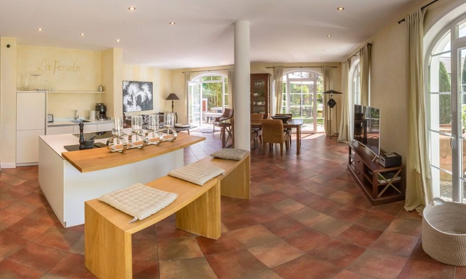 Kressbronn Apartment | Vacation apartment La Pergola, 125 sqm, 2 bedrooms, max. 4 persons