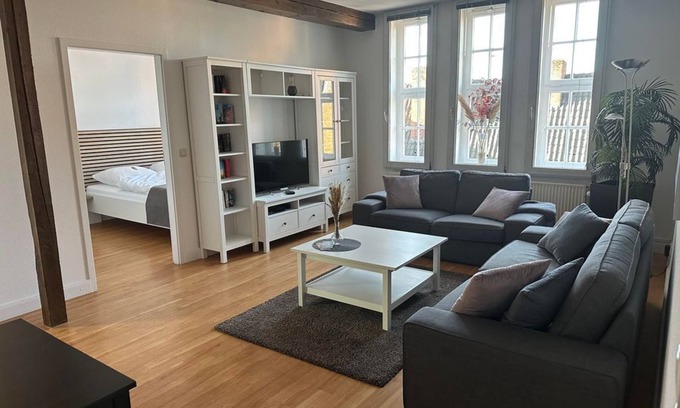 Lubeck City Centre Apartment | Vacation apartment 4th floor, bathtub, 2 bedrooms - Brauberger's Ferienwohnung