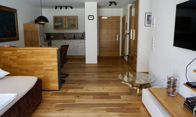 Runhof Apartment | Vacation apartment/apartment for 4 guests with 70m² in Längenfeld (296463)