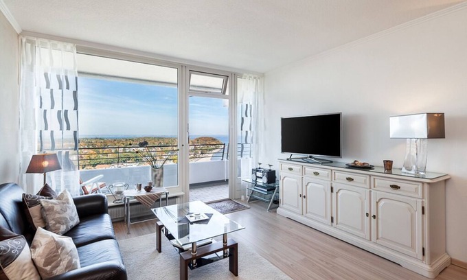 Alt-Travemunde/Ronnau Apartment | Vacation apartment/apartment for 4 guests with 64m² in Travemünde (105391)