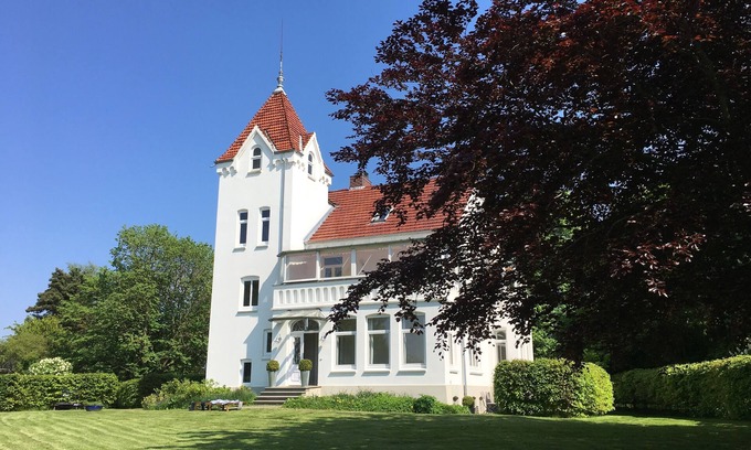 Neu Schonberg Apartment | Vacation apartment/apartment for 4 guests with 95m² in Schönberg (58081)