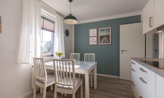 Holtgast Apartment | Vacation apartment/apartment for 6 guests with 75m² in Holtgast (272502)
