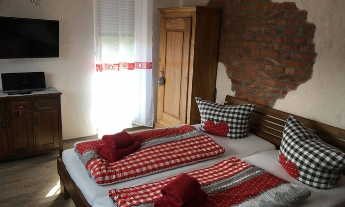 Dipperz Apartment | Vacation apartment/apartment for 3 guests with 20m² in Dipperz (269281)