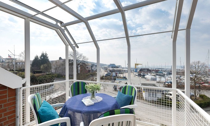 Laboe Apartment | Vacation apartment/apartment for 4 guests with 84m² in Laboe (294504)