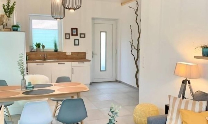 Sehestedt Apartment | Vacation apartment/apartment for 24 guests with 332m² in Jade (266784)
