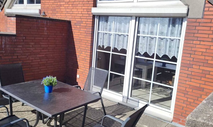 Westeraccumersiel Apartment | Vacation apartment in the house Borkum-Dornumersiel