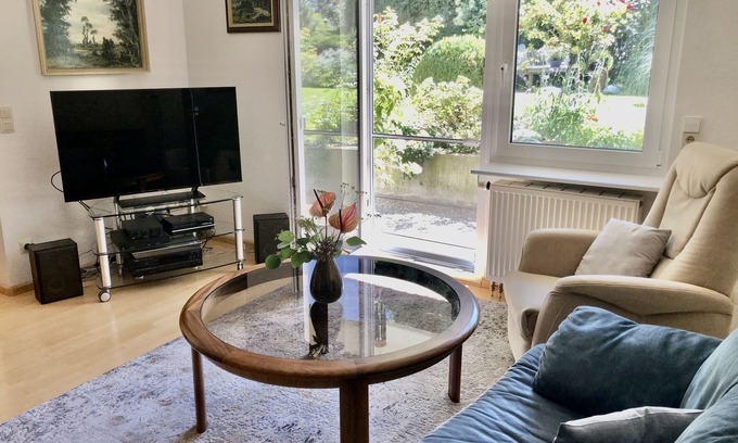 Muellheim Apartment | Vacation apartment, 100sqm, with garden, 1 bedroom for 2 persons