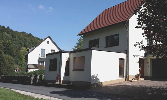 Plankenfels Apartment | Vacation apartment Lang