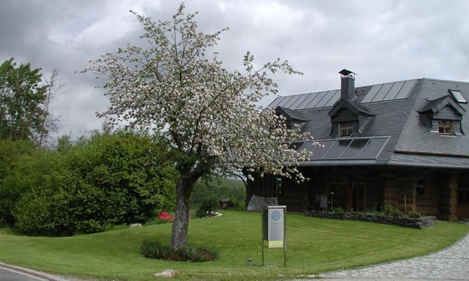 Deuselbach Apartment | Vacation apartment Erna