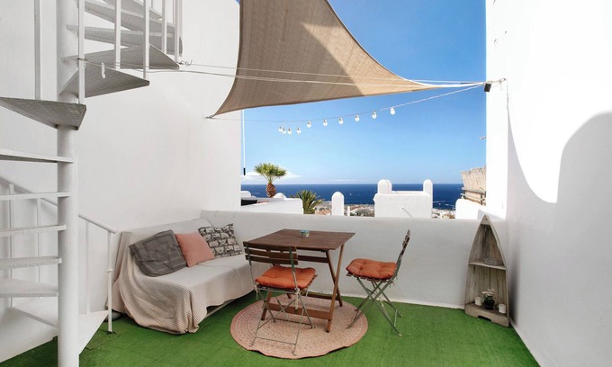Costa Adeje Apartment | Vacation Apartment 'Ocean View Tenerife' with Sea View and Private Terrace