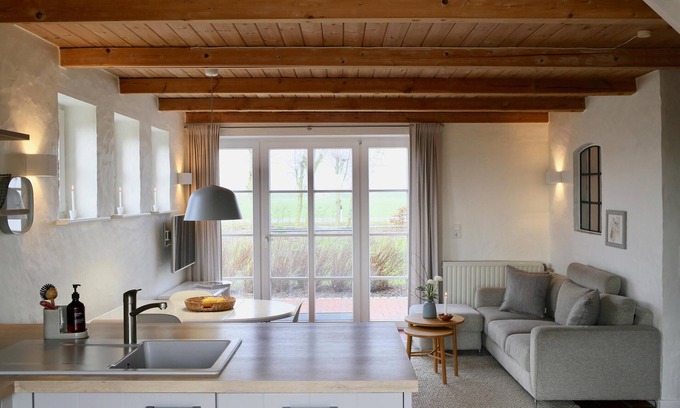 Reussenkoge Apartment | Vacation apartment "Habel" in country house flair with feel-good guarantee