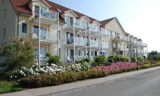 Oertzenhof Apartment | Vacation apartment "Harms" on Poel