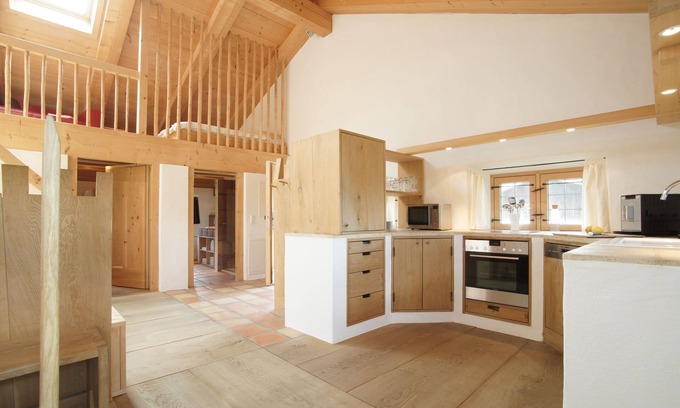 Chieming Apartment | Vacation apartment Helena, 53 m², 1 bedroom, sleeping gallery, balcony