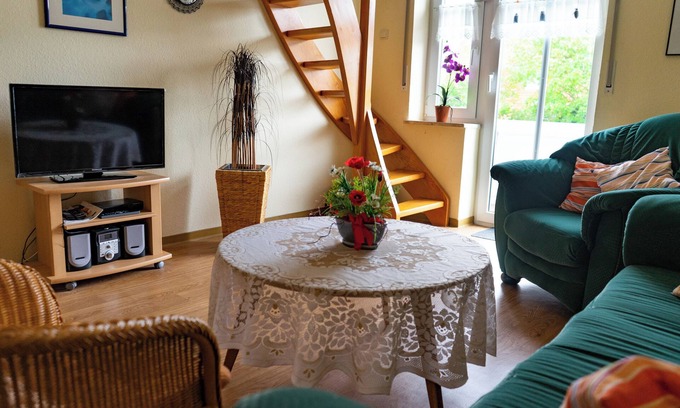 Wangerland Apartment | Vacation apartment "Janto" in a traffic-calmed cul-de-sac