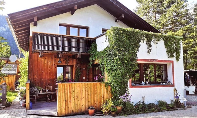Scharnitz Apartment | Vacation apartment Karwendelglück