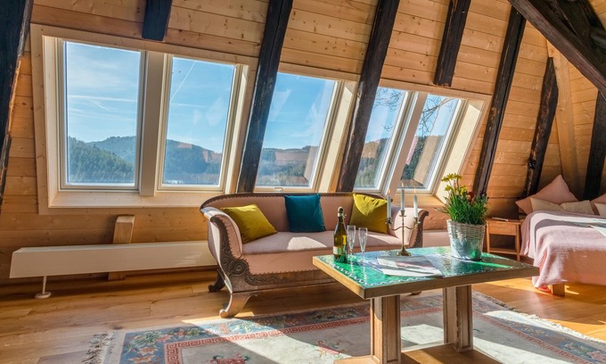 Triberg im Schwarzwald Apartment | Vacation apartment "Lasse", 1 bedroom, 1 living room/bedroom, max. 6 persons