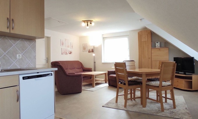 Am Schwarzen Busch Apartment | Vacation apartment "Moni" on the island of Poel