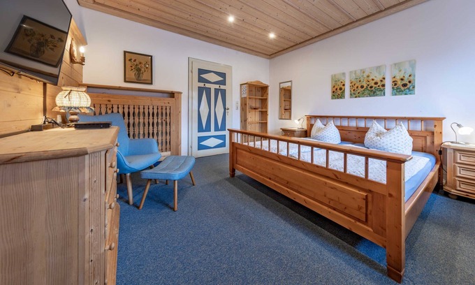 Schliersee Apartment | Vacation apartment Sonnenblume - Gästehaus Forelle am See