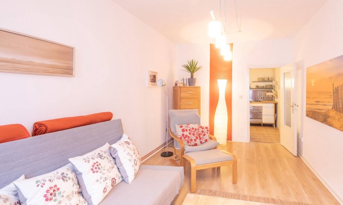 Toenning Apartment | Vacation apartment Strandmuschel in Tönning for up to 3 people
