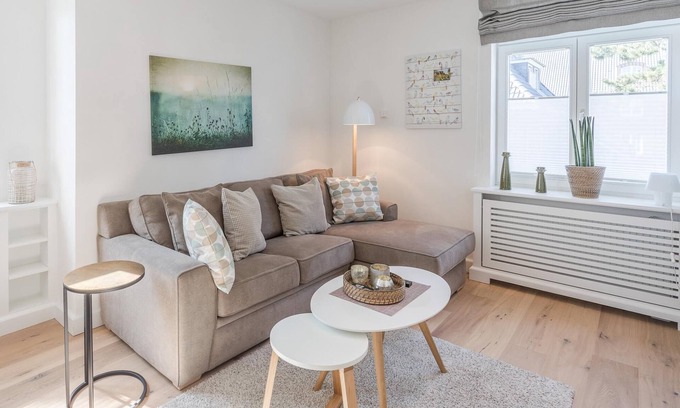 Zentrum Apartment | Vacation apartment Strandläufer in Husum for up to 6 people