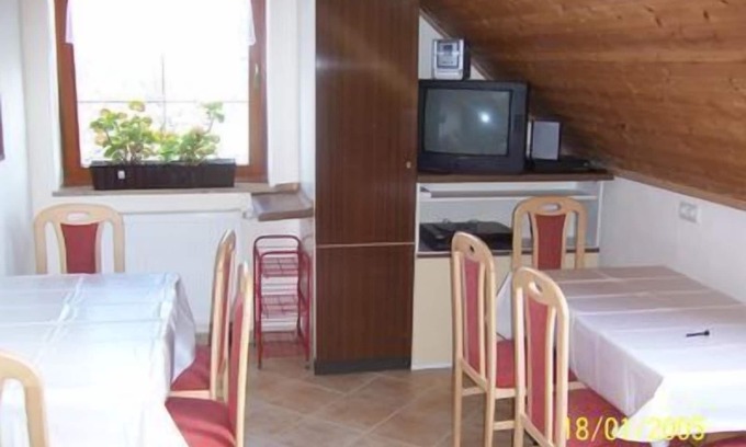 Pappritz Apartment | Vacation apartment with large eat-in kitchen
