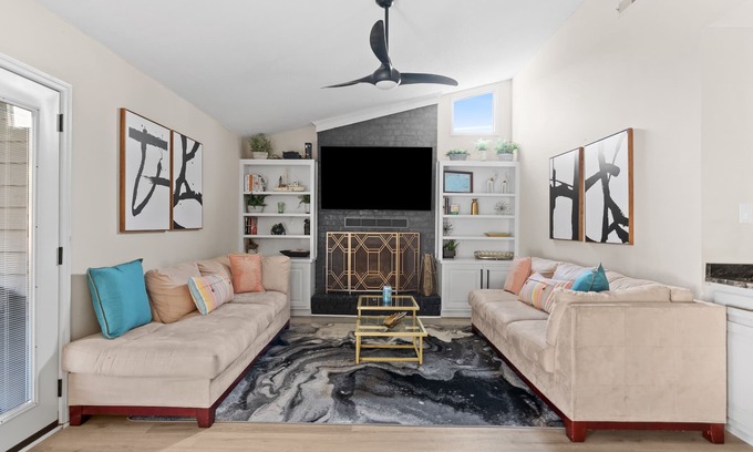 The Dunes House | Vacation at La Casita - 3 Bed/2 Bath Home - Hot Tub, Firepit, & Putting Green